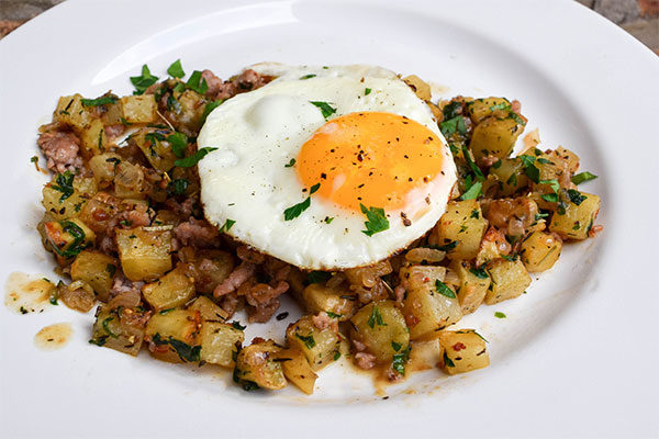 Sausage and Potato Breakfast Hash