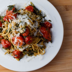 Cherry Tomato and Spinach Pasta