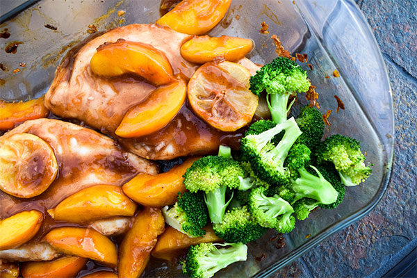 Baked Chicken and Peaches