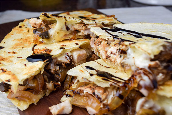 French Onion Cheese and Chicken Quesadilla