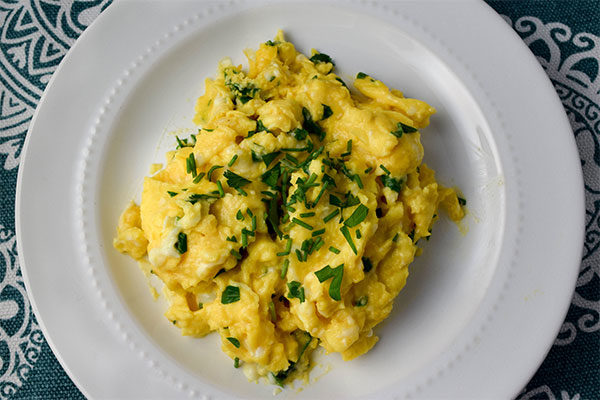 Herby Soft Scrambled Eggs