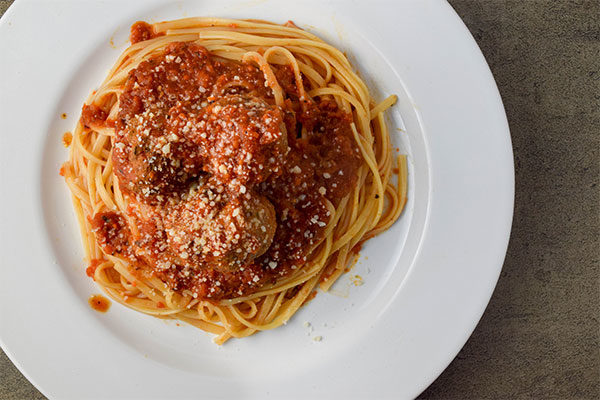 Classic Spaghetti and Meatballs