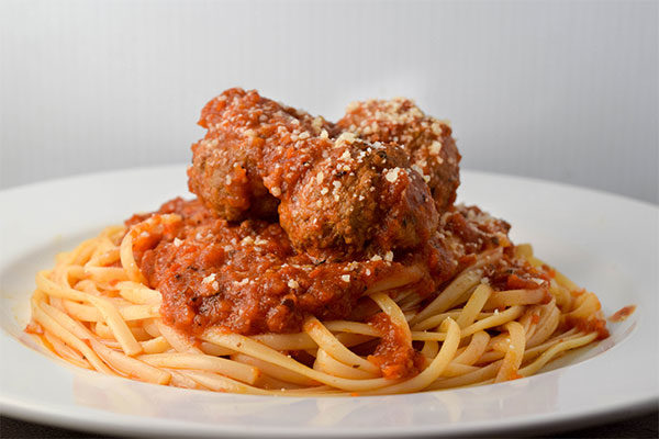 Classic Spaghetti and Meatballs